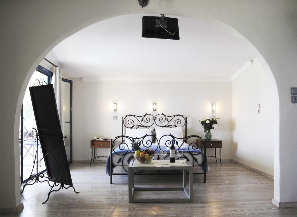 קריופיגי Hotel Azur חדר תמונה