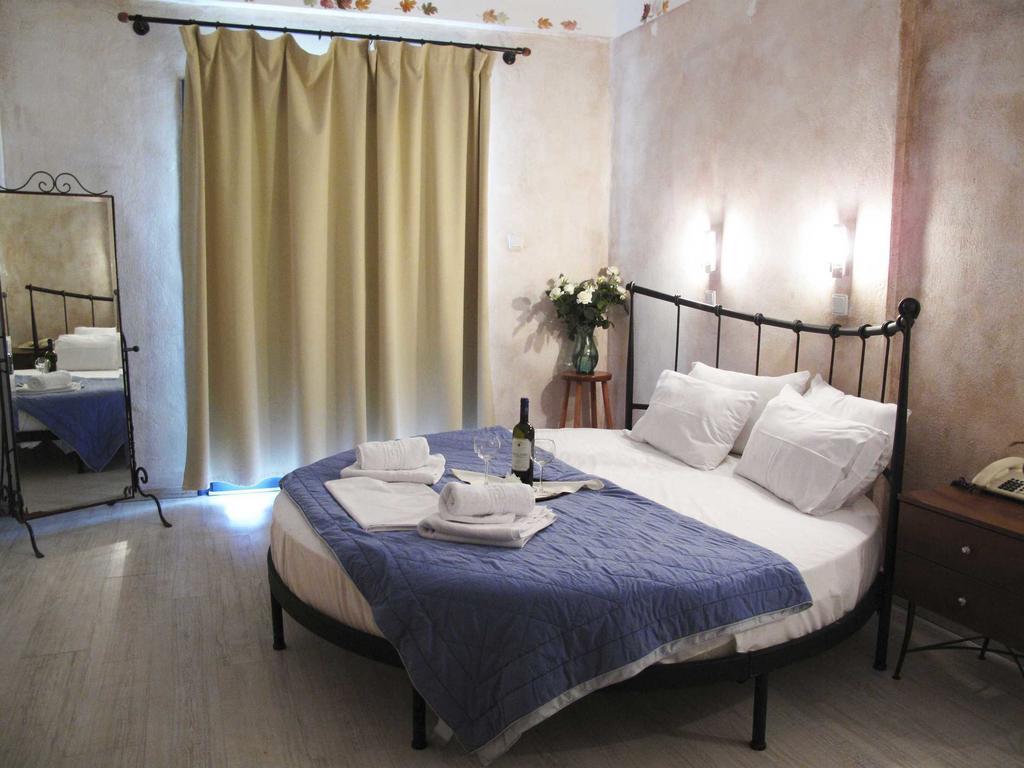 קריופיגי Hotel Azur מראה חיצוני תמונה
