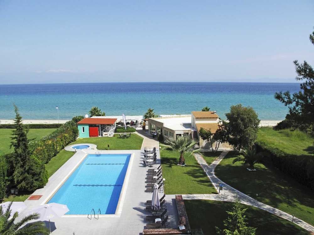 קריופיגי Hotel Azur מראה חיצוני תמונה